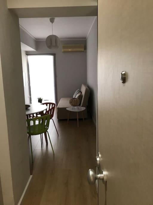 Kyparissia Cozy Flat - 5Mins Walking From Beach Apartment Exterior photo